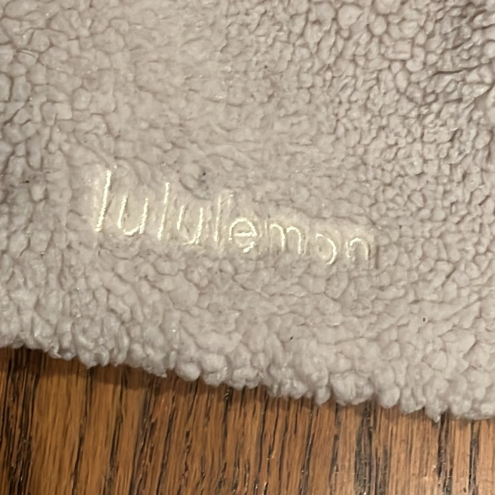 Lululemon Pullover - image 6